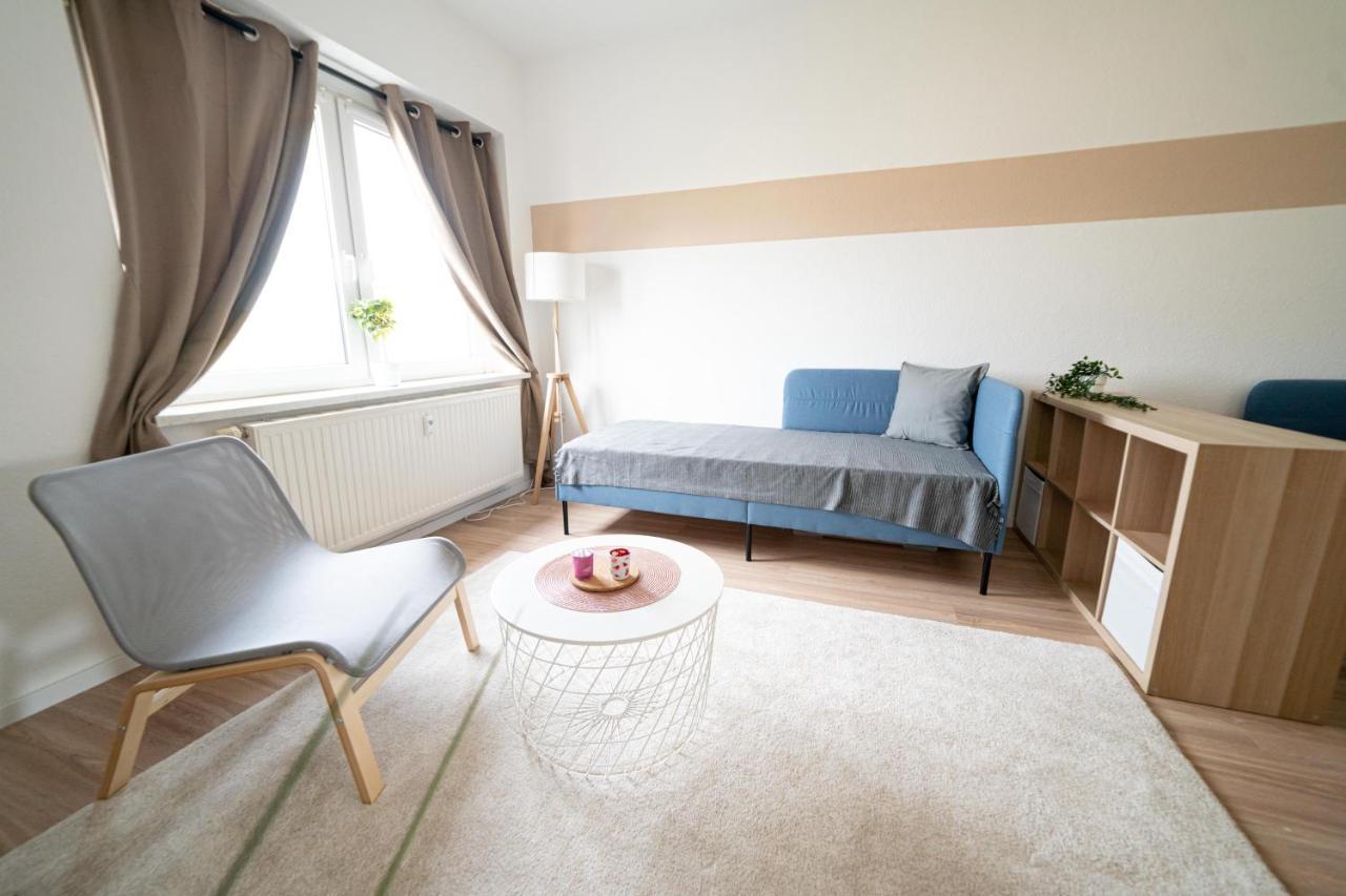 Fullhouse - Zwickau - R85 Apartments - Parking - 3 Beds - Nespresso Bagian luar foto