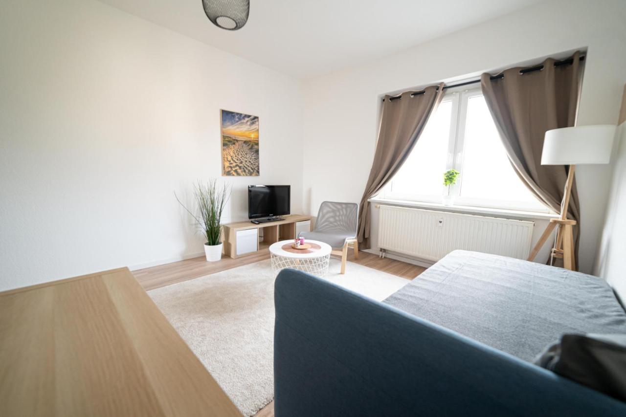 Fullhouse - Zwickau - R85 Apartments - Parking - 3 Beds - Nespresso Bagian luar foto