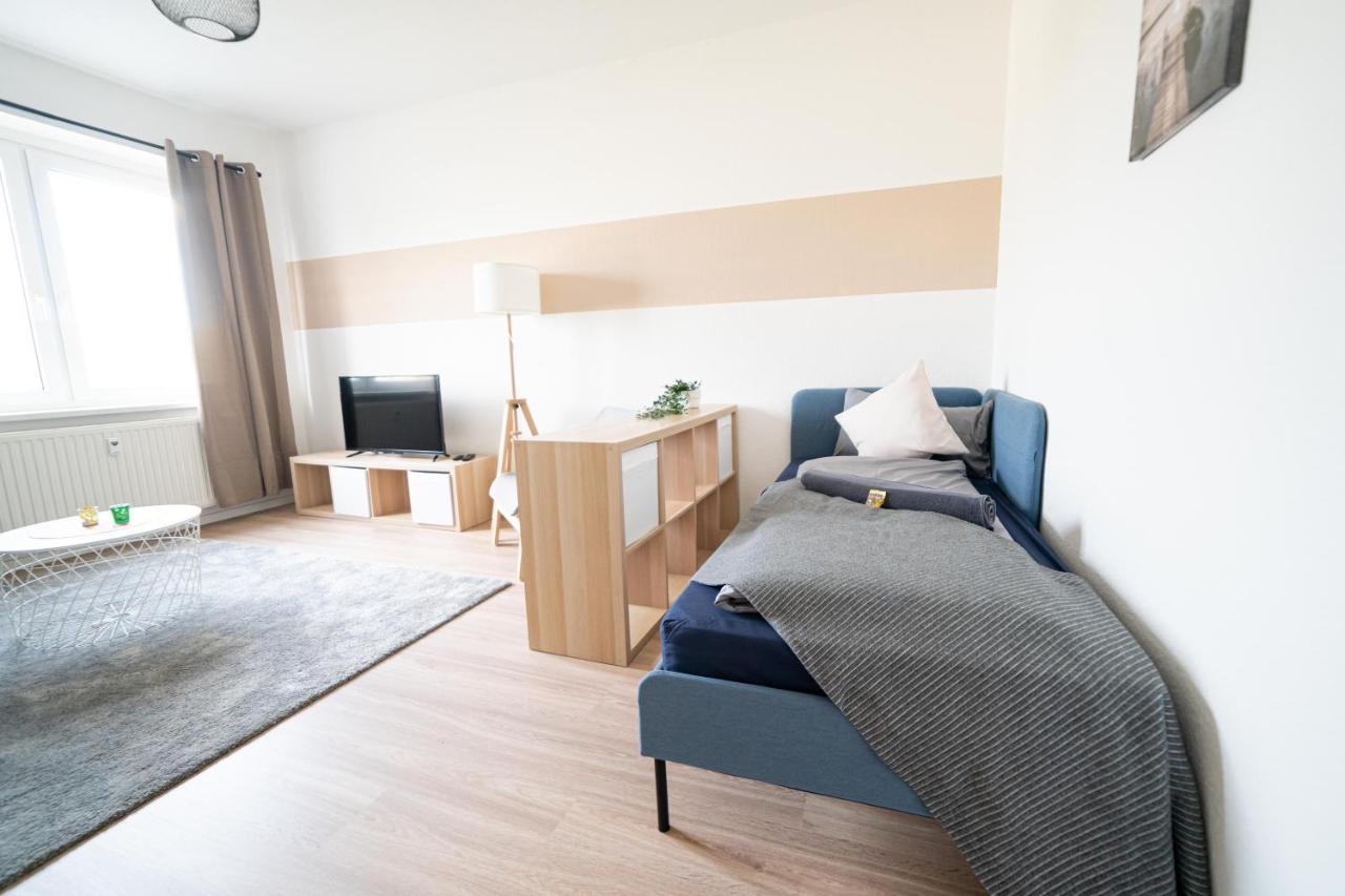 Fullhouse - Zwickau - R85 Apartments - Parking - 3 Beds - Nespresso Bagian luar foto