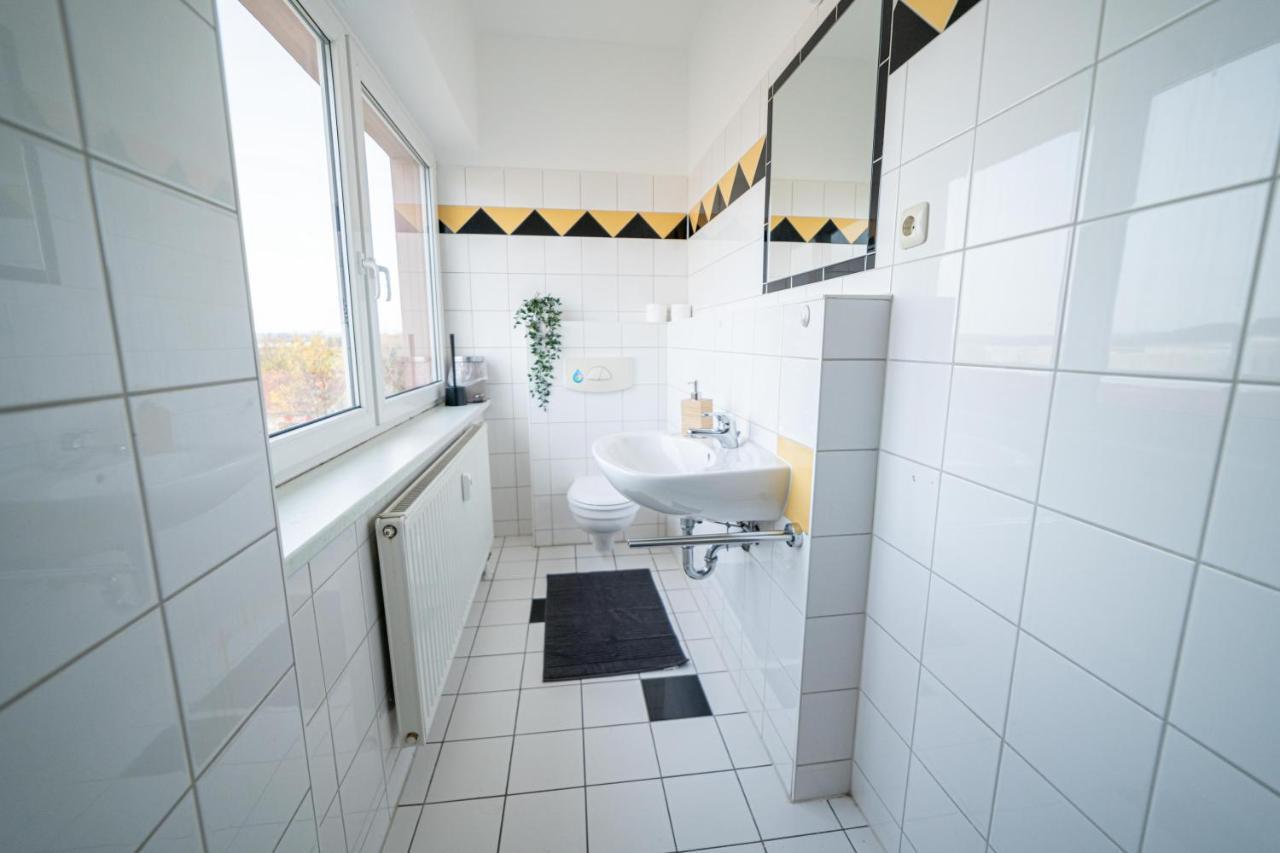 Fullhouse - Zwickau - R85 Apartments - Parking - 3 Beds - Nespresso Bagian luar foto