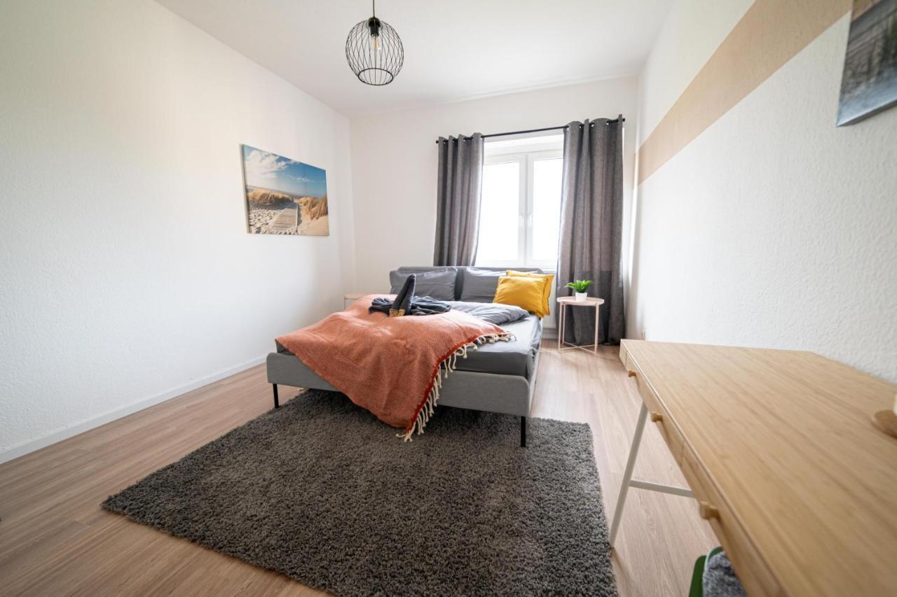 Fullhouse - Zwickau - R85 Apartments - Parking - 3 Beds - Nespresso Bagian luar foto